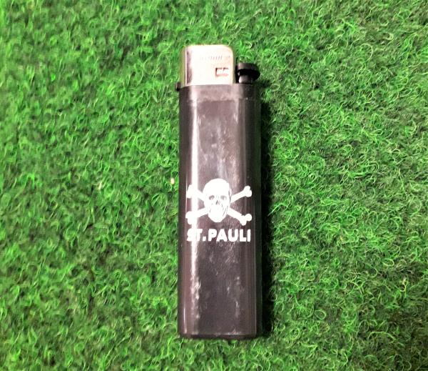 FC St. Pauli - Feuerzeug Totenkopf